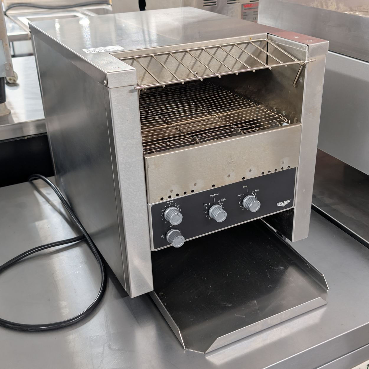 Vollrath JT2H/CT4H-208550 Conveyor Toaster, Used